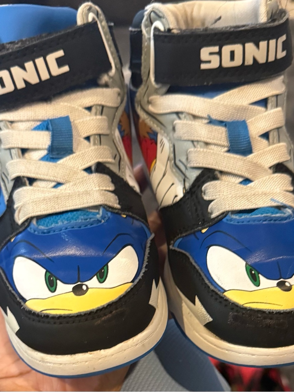 Sonic Kids Blue and Black High-Top Sneakers with Character Motif